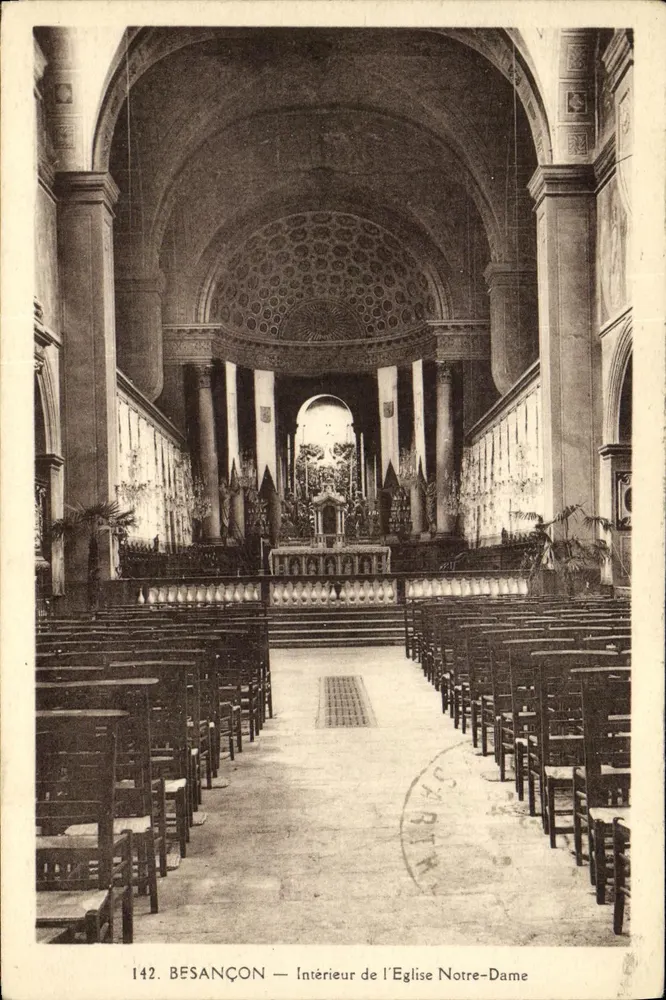 Besançon — Innenansicht der Kirche Notre-Dame — Editions C. Lardier (Doubs) n°142 - Vorderseite