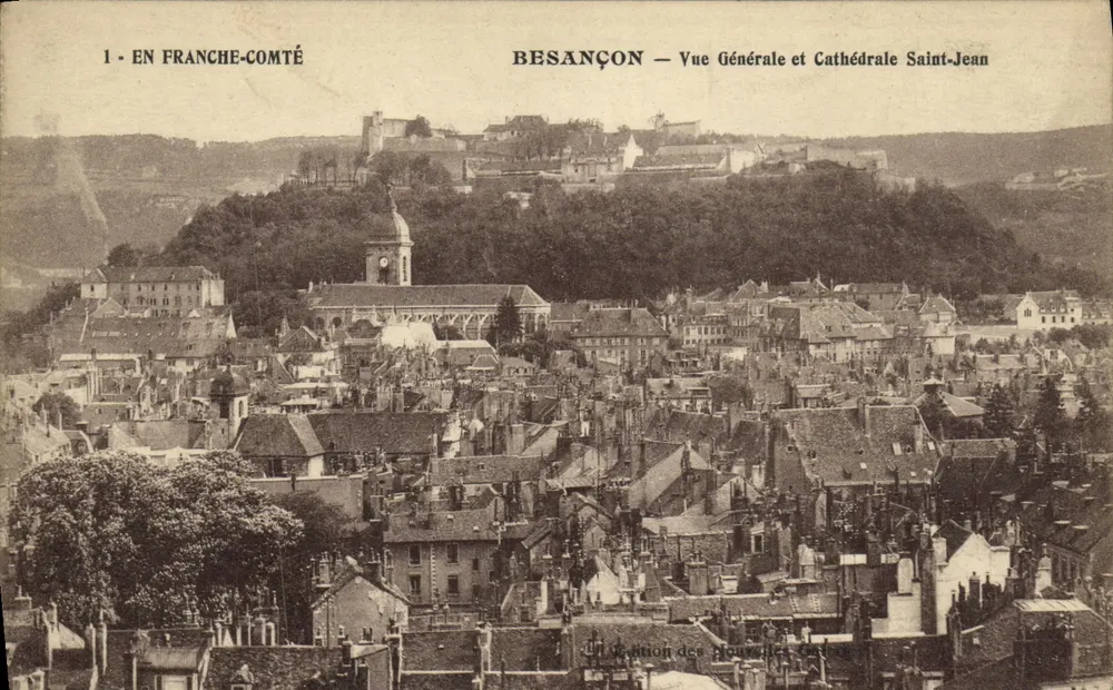 Besançon — Allgemeine Ansicht und Kathedrale Saint-Jean — Édition des Pleuvelles - Vorderseite