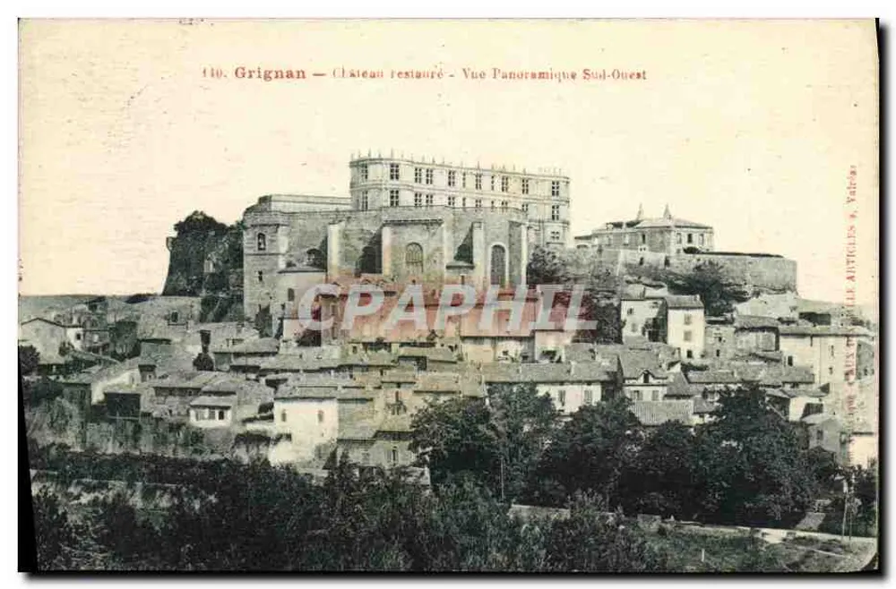 Grignan — Restaurierter Schloss — Panoramablick Süd-West — Verlag: Articles & Valois - Vorderseite