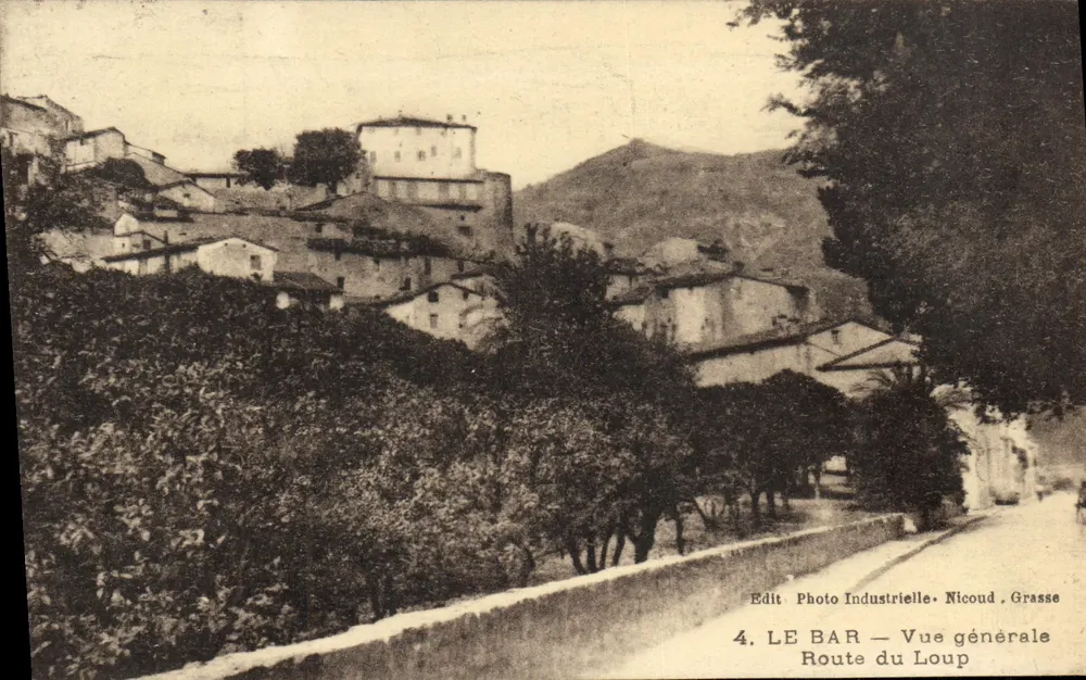 O Bar — Vista geral — Estrada do Lobo — Edit. Photo Industrielle Nicoud, Grasse - Frente
