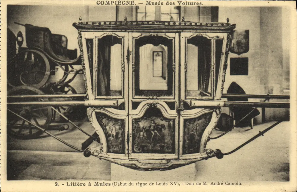 Compiègne — Museu das Carros — Litière a Mulas (Início do reinado de Luís XV) - Frente