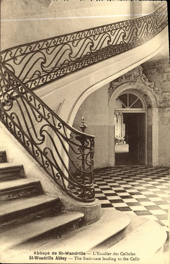 Abadia de São Wandrille — A Escada das Celas — Maison Delamare, Yvetot - Frente