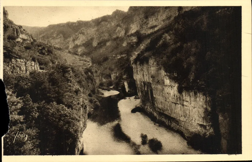 Gorges du Tarn — Entrée des Détroits (Lozère) — Éditions d'Art Yvonn - Frente
