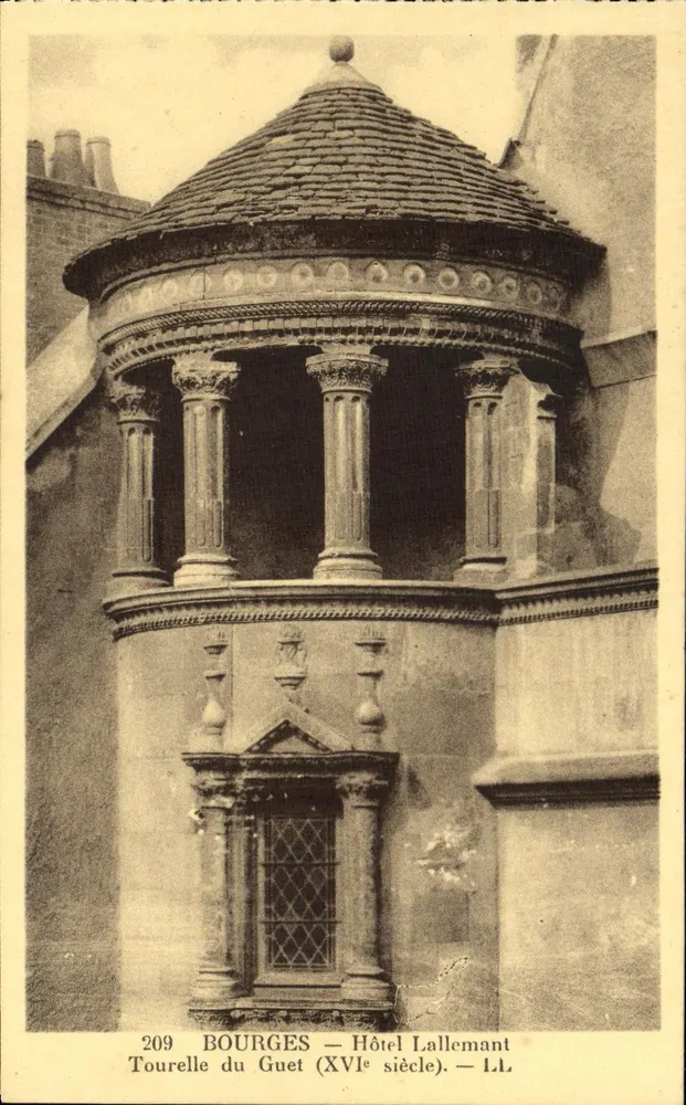 Bourges — Turm des Guet (16. Jahrhundert) — Hôtel Lallemand — L.L. - Vorderseite