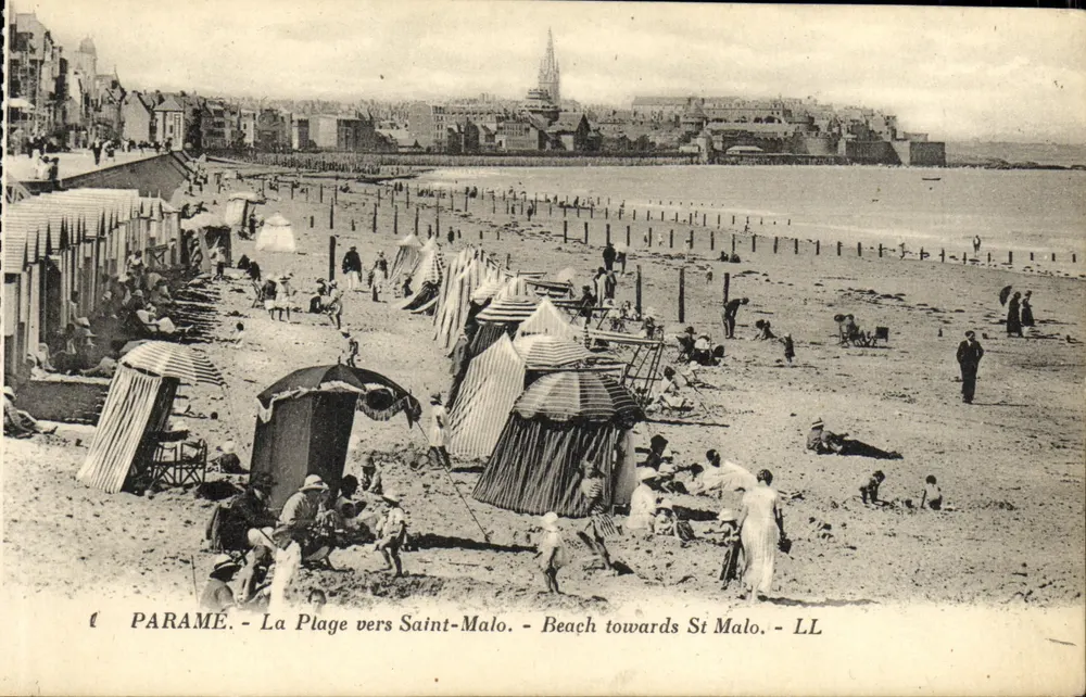 Praia de Paramé — Vista para Saint-Malo — LL - Frente