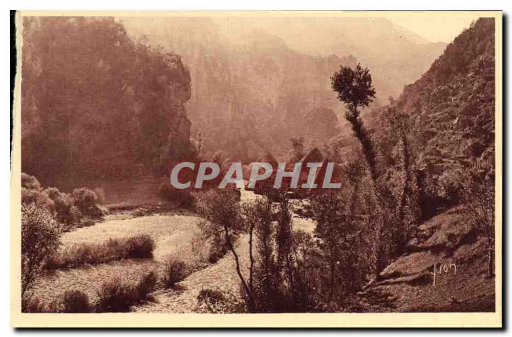 Gorges du Tarn — Der Pas de Souci, wo der Tarn in eine cyclopäische Chaos aus umgestürzten Felsen mündet, die die Schlucht blockieren — Éditions d'Art Yvyc, Paris - Vorderseite