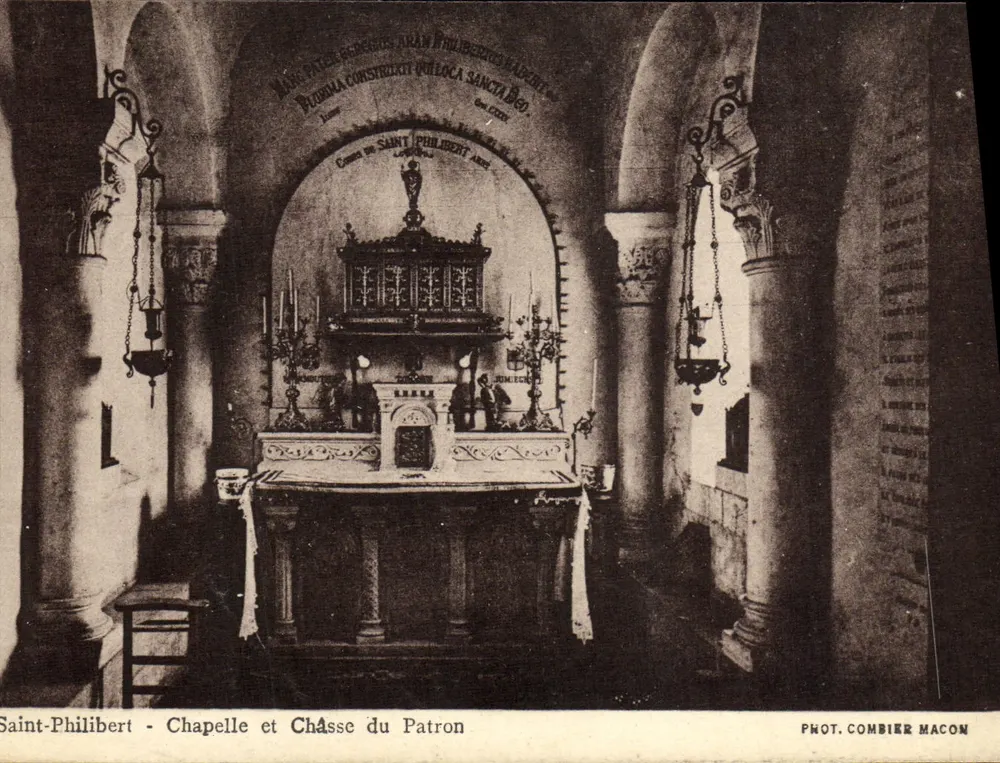 Saint-Philibert - Kapelle und Reliquiare des Patrons — Phot. Combier Macon - Vorderseite
