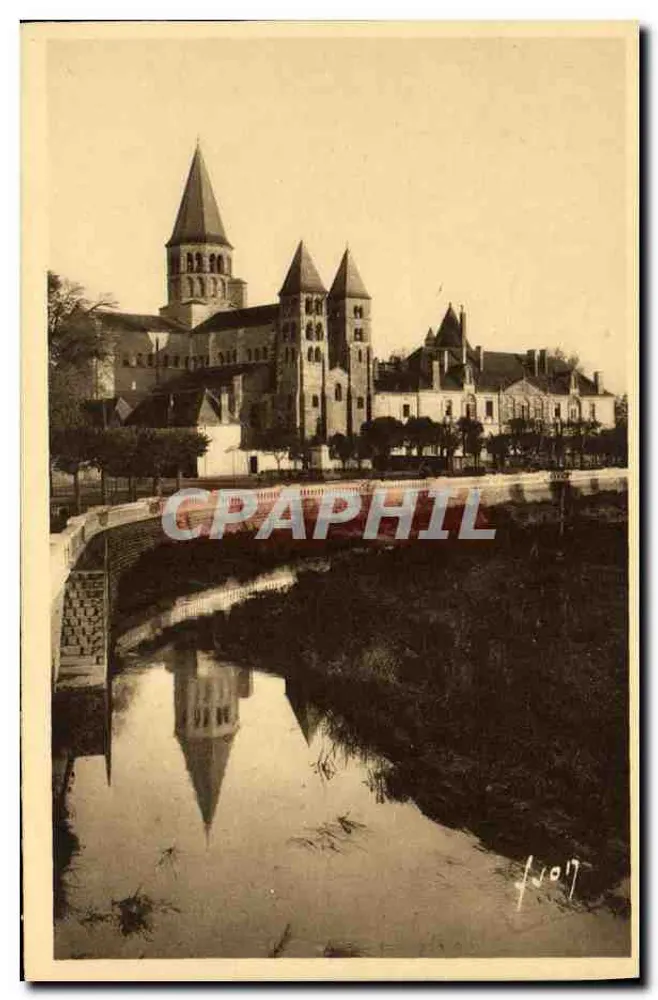 Paray-le-Monial — Die Basilika des Heiligen Herzens — Kunstausgaben YEN, Paris - Vorderseite