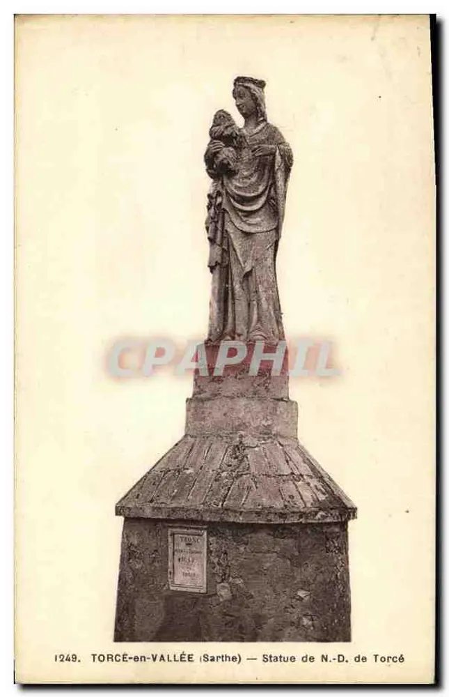 TORCÉ-en-VALLEE (Sarthe) — Statue de N.-D. de Torcé - Vorderseite