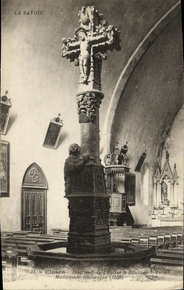 Cluses — Innenansicht der Kirche Saint-Bénitier — Denkmal (1530) - Vorderseite