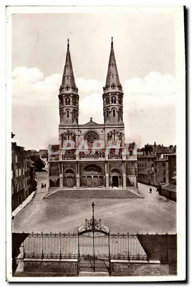 Mâcon — A Igreja de São Pedro (Estilo romano) — Fot. Combier — Mâcon - Frente
