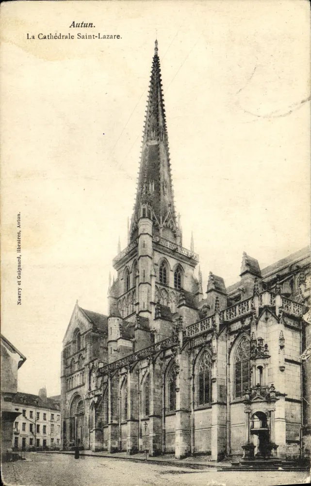 Autun. — A Catedral de São Lazaro — Noarry e Guiguard, Autun. - Frente
