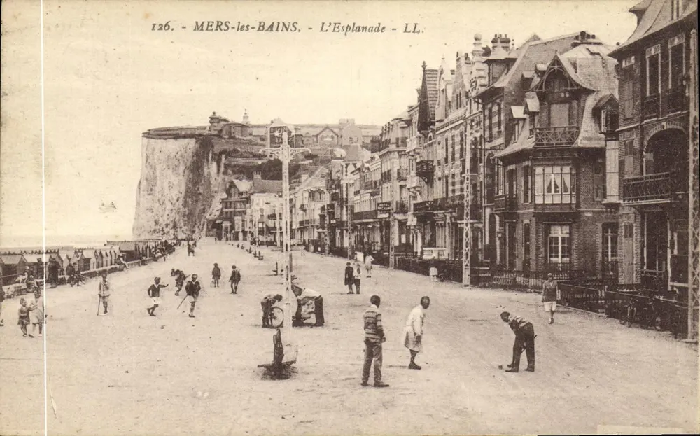 MERS-les-BAINS - A Esplanada - LL. - n°126 - Frente