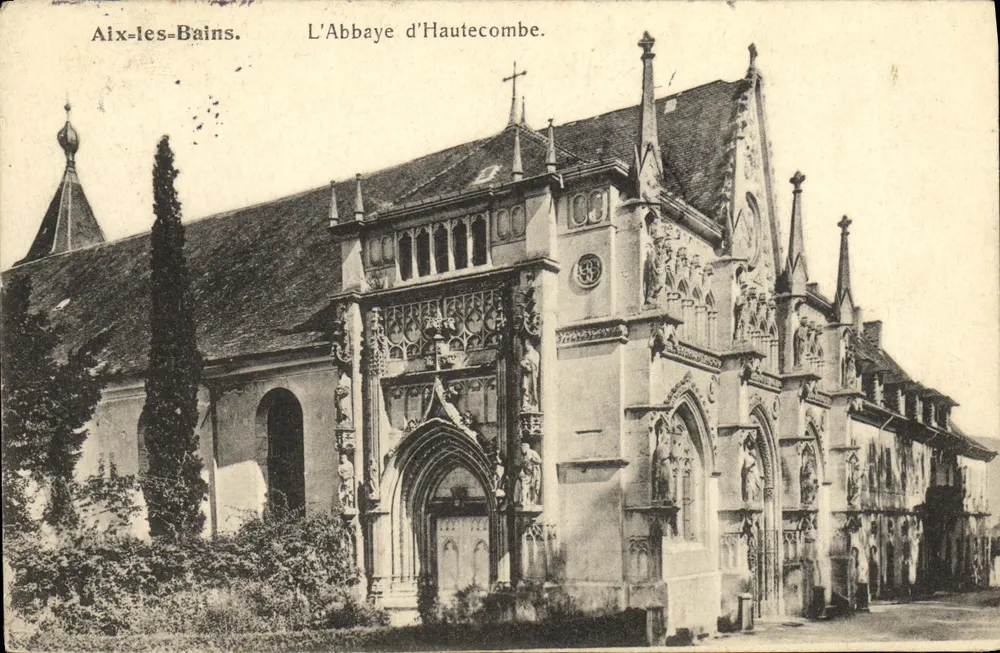 Aix-les-Bains. A Abadia de Hautecombe. - Frente