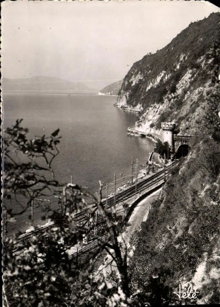 Lago do Bourget — Os Túneis — Edições TELE - Frente