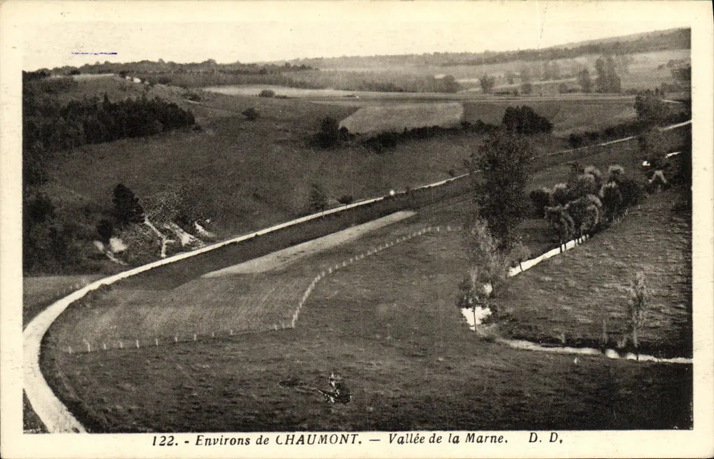 Arredores de CHAUMONT — Vale da Marne — D. D. - Frente