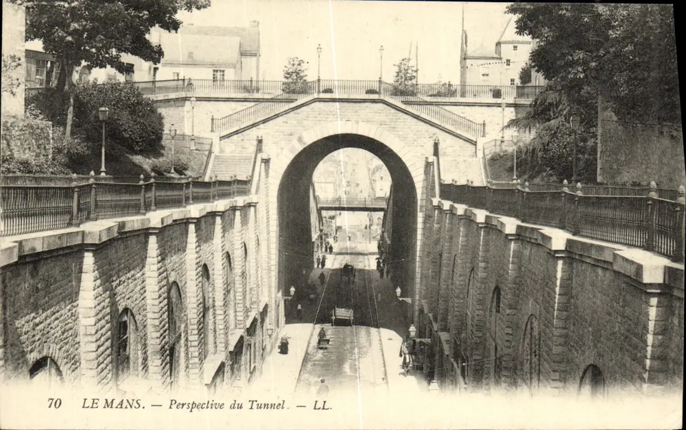 Le Mans — Perspectiva do Túnel — LL. — n° 70 - Frente