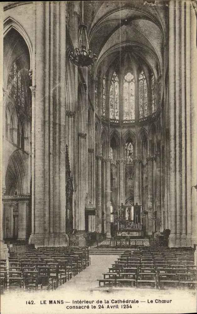Le Mans — Interior da Catedral — O Coro consagrado em 24 de Abril de 1254 - Frente