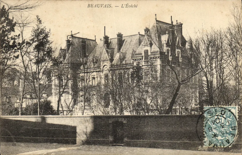 Beauvais — O Bispo — Coleções N.D. Béni - Frente