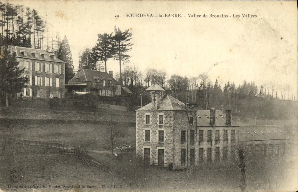 Sourdeval-la-Barre — Dolina Brouains — Wzgórza — Książka i Papier E. Montet - Awers