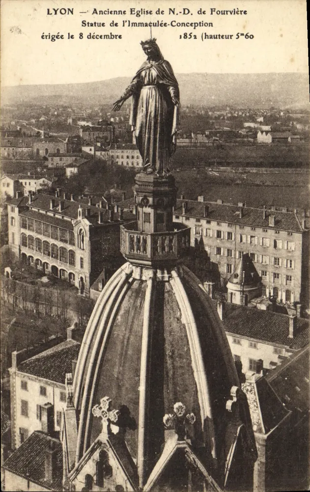 LYON — Ehemalige Kirche N.-D. von Fourvière — Statue der Unbefleckten Konzeption errichtet am 8. Dezember 1852 (Höhe 5m60) - Vorderseite