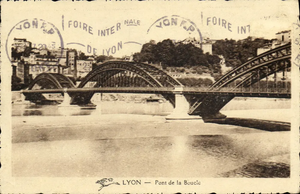 LYON — Ponte da Boucle — Feira Internacional de Lyon - Frente