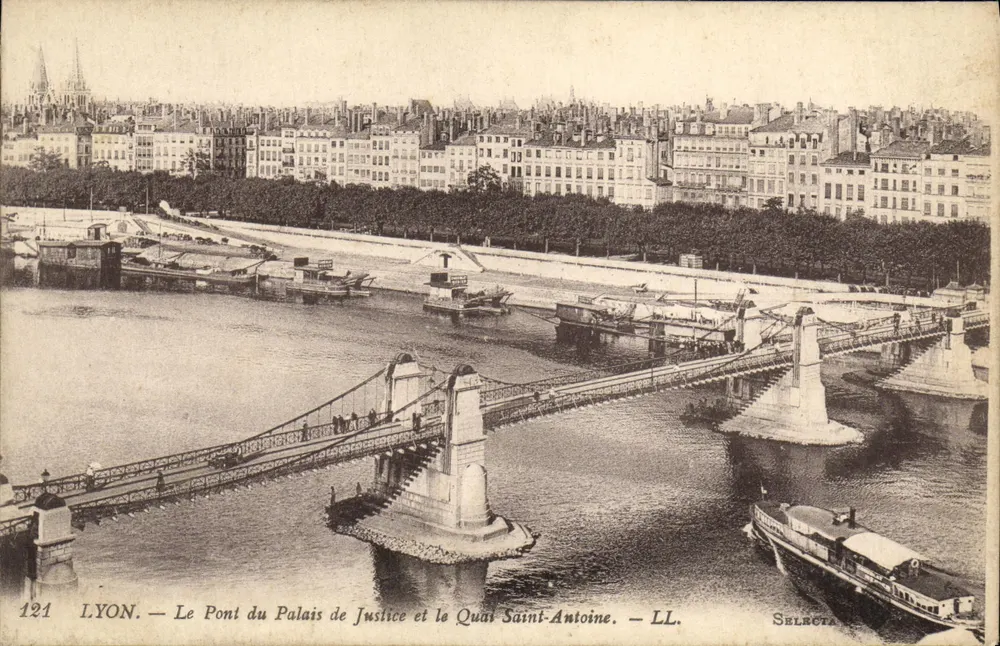 LYON — Die Brücke des Palasts der Gerechtigkeit und der Quai Saint-Antoine — LL. — Sélecta - Vorderseite