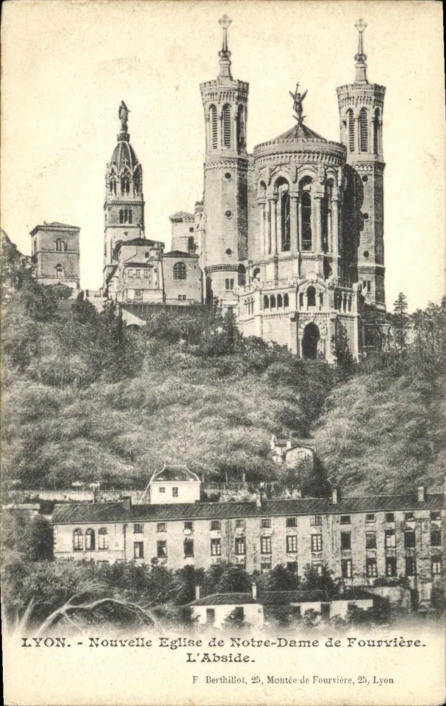 LYON - Neue Kirche Notre-Dame de Fourvière - Der Apse — F. Berthillot, 25, Montée de Fourvière, Lyon - Vorderseite