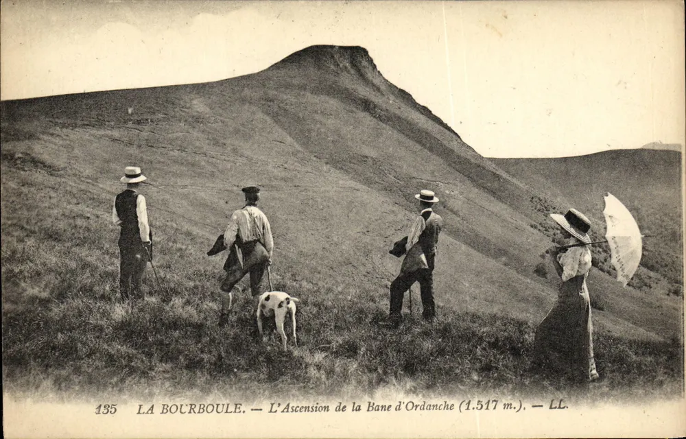 La Bourboule — A Ascensão da Bane d'Ordanche (1.517 m.) — LL. — N° 135 - Frente