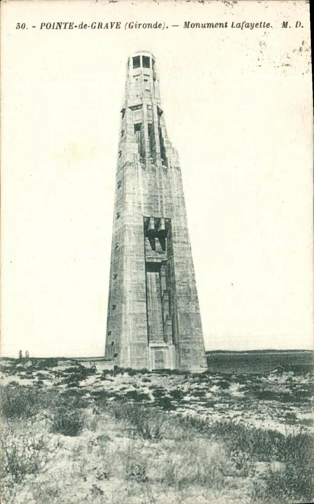 Pointe-de-Grave (Gironde) — Monumento Lafayette — M. D. - Frente