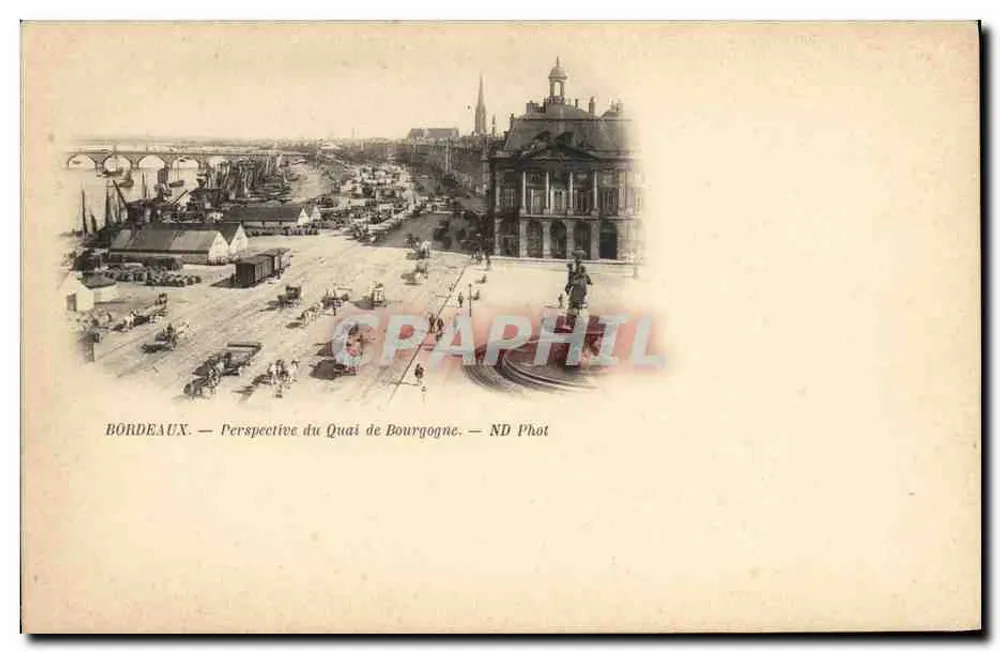 Bordeaux — Perspectiva do Quai de Bourgogne — ND Fot - Frente