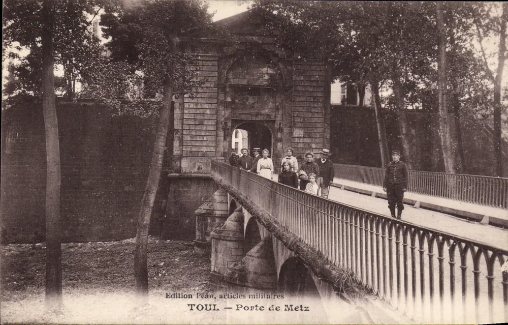 Porte de Metz — TOUL — Edition Péan, artigos militares - Frente