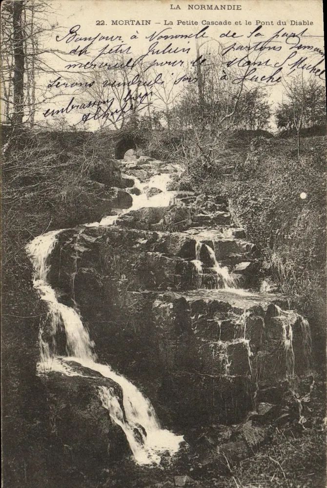 Mortain — A Pequena Cascata e o Ponte do Diabo — Edição La Normandie, n°22 - Frente
