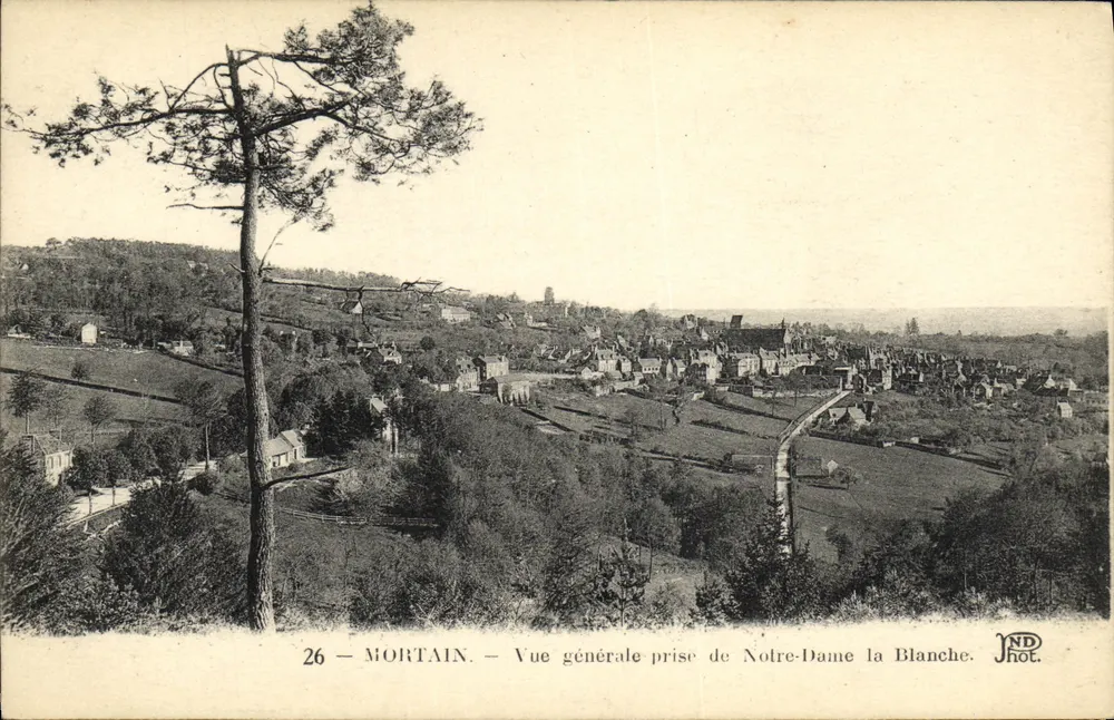 Mortain — Allgemeiner Blick von Notre-Dame la Blanche — JND Phot. - Vorderseite