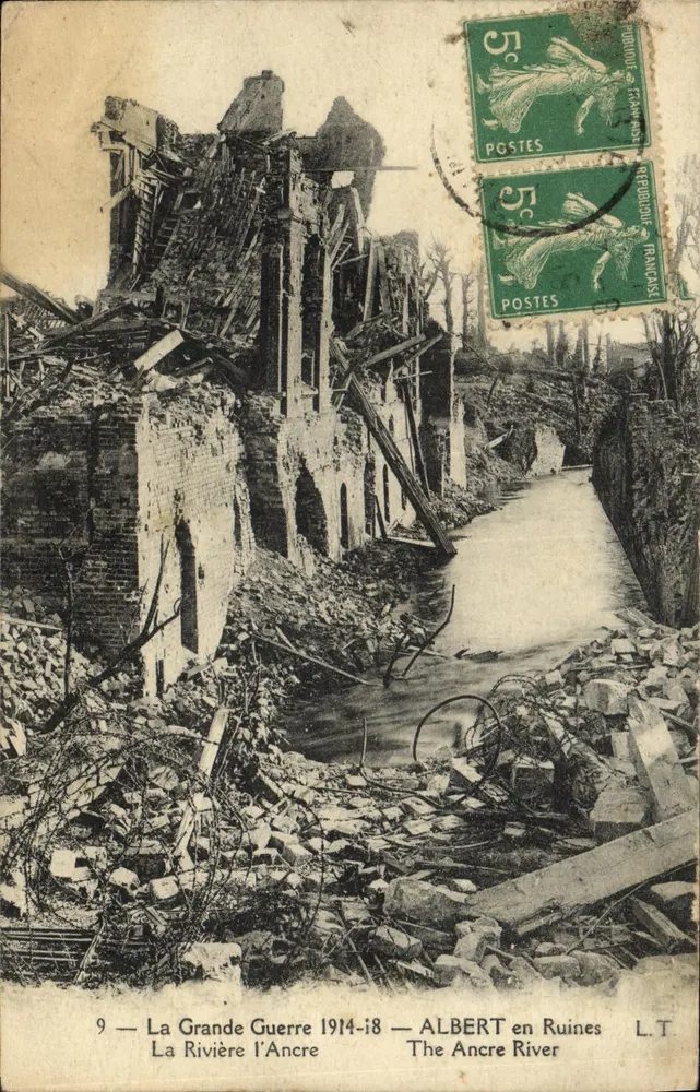 Albert em Ruínas — A Rio Ancre — L.T. - Frente