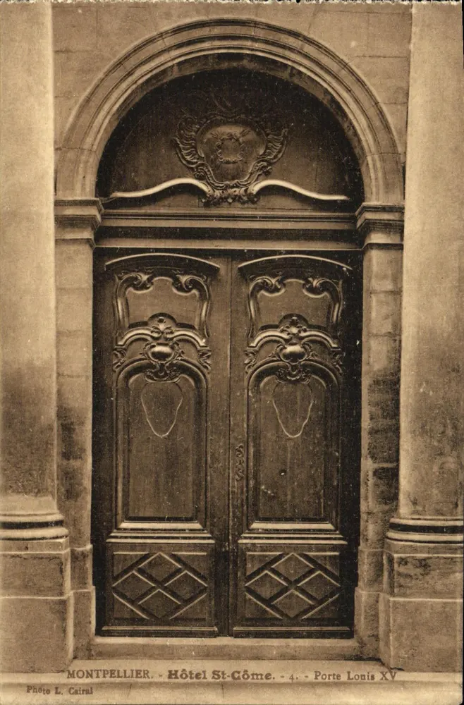 Hôtel St-Gôme — Tür Louis XV — Foto L. Cairal - Vorderseite