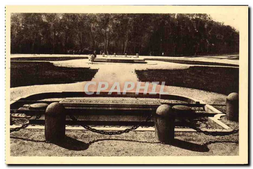 Armistice-Clairière - Forêt de Compiègne — Standort des Wagens der deutschen Plenipotentiäre - Vorderseite