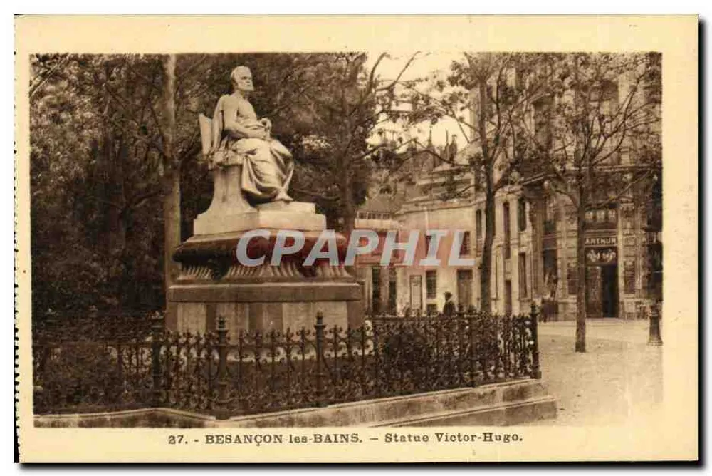 BESANÇON-les-BAINS — Estátua de Victor-Hugo — Edições C. L. B. Besançon - Frente