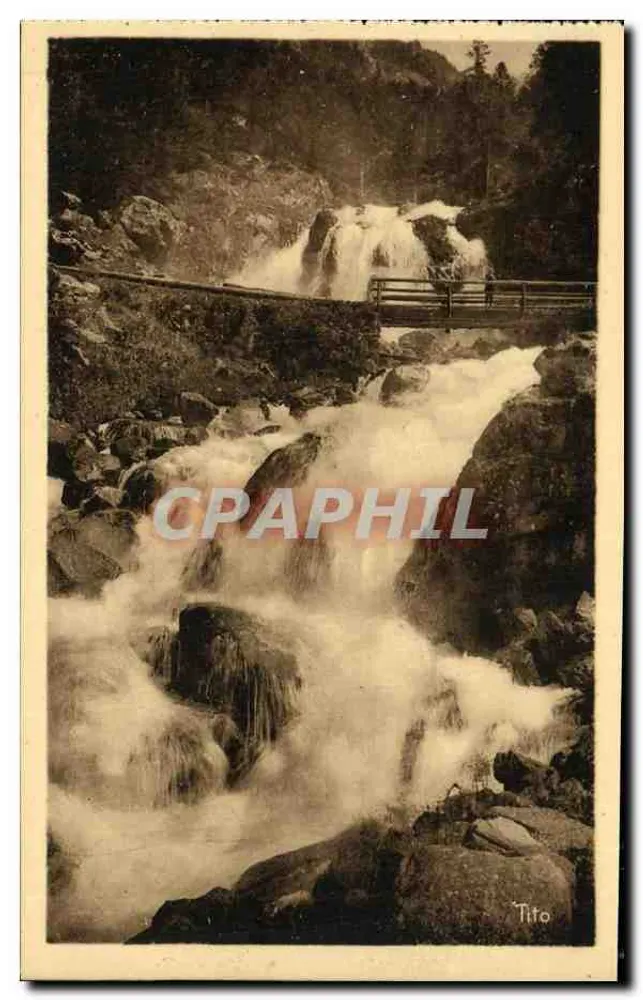 Cachoeira de Lautour — Os Pirineus — Tito - Frente