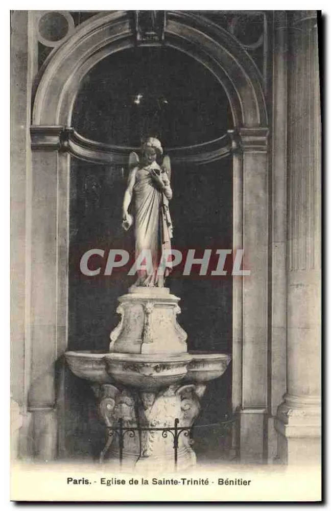 Paris - Igreja da Santa Trindade - Beneditório - Frente