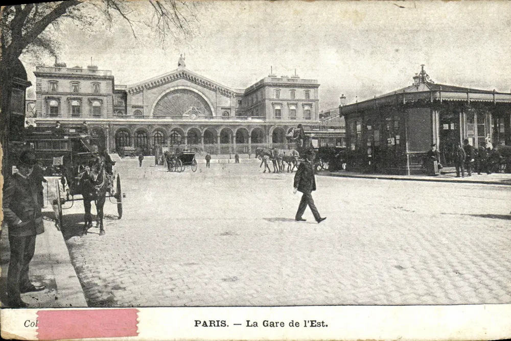 PARIS — A Estação da Est — Col - Frente