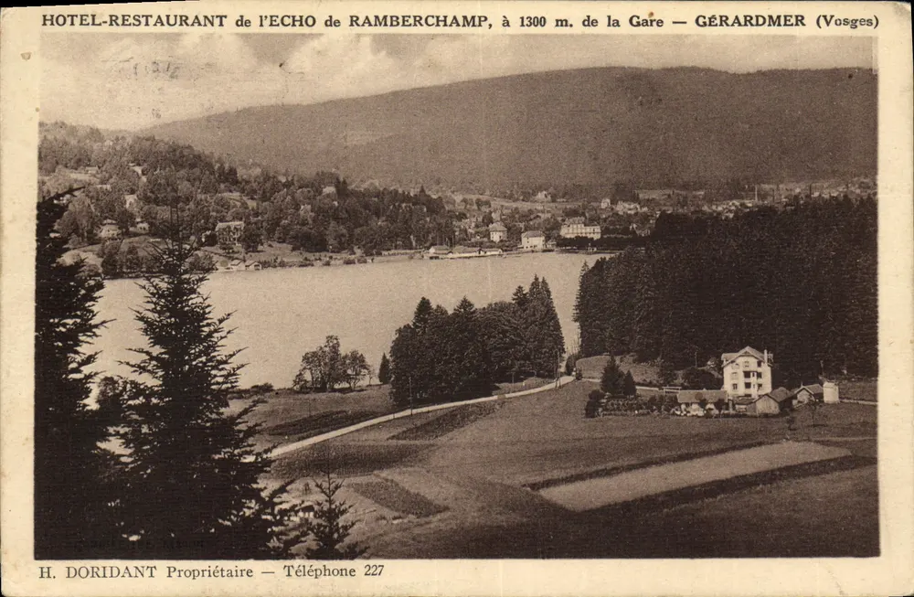 Hotel-Restaurant de l'Echo de Ramberchamp — Gérardmer (Vosges) - Voorkant