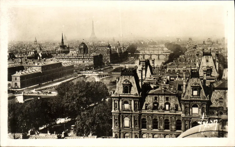 Paris — Vista panorâmica dos sete pontes — Éditions d'Art, Rue Martel, Paris - Frente