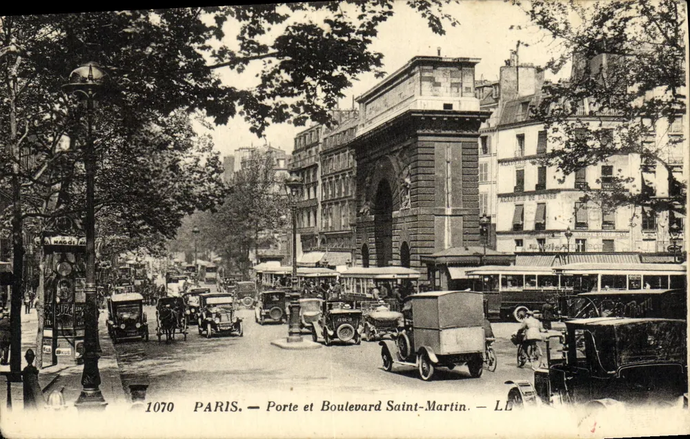 Paris — Porta e Boulevar Saint-Martin — Maggi n°1070 - Frente