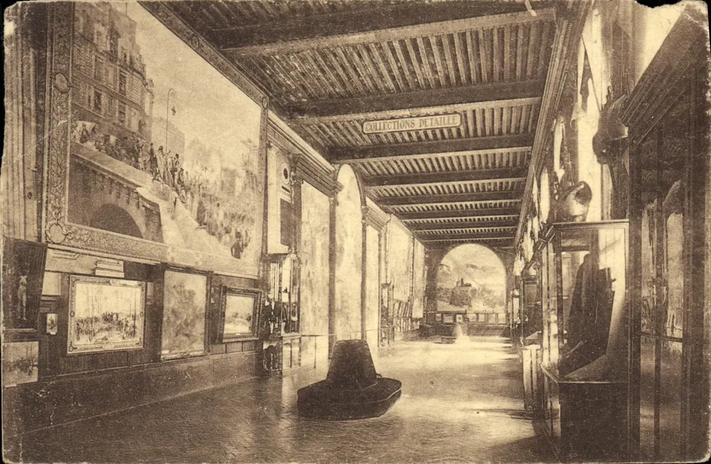 Salle Bugeard — Detaillierte Sammlungen — Militärmuseum, Hôtel des Invalides, Paris - Vorderseite