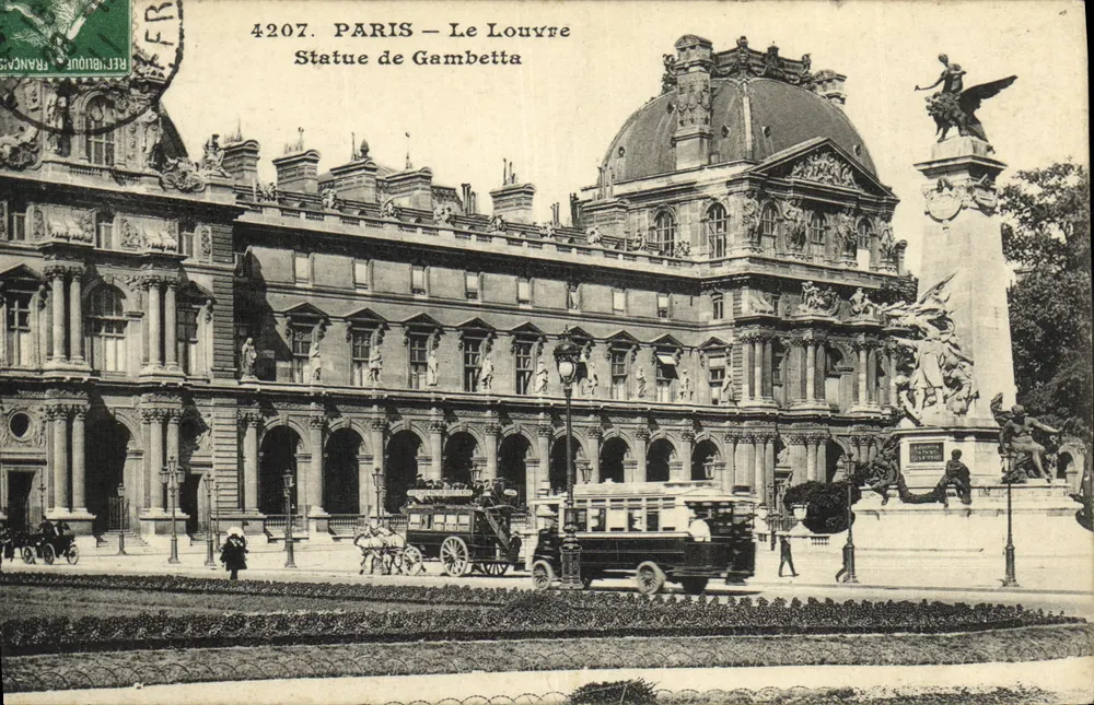 Paris — O Louvre — Estátua de Gambetta — Editor: 4207 - Frente