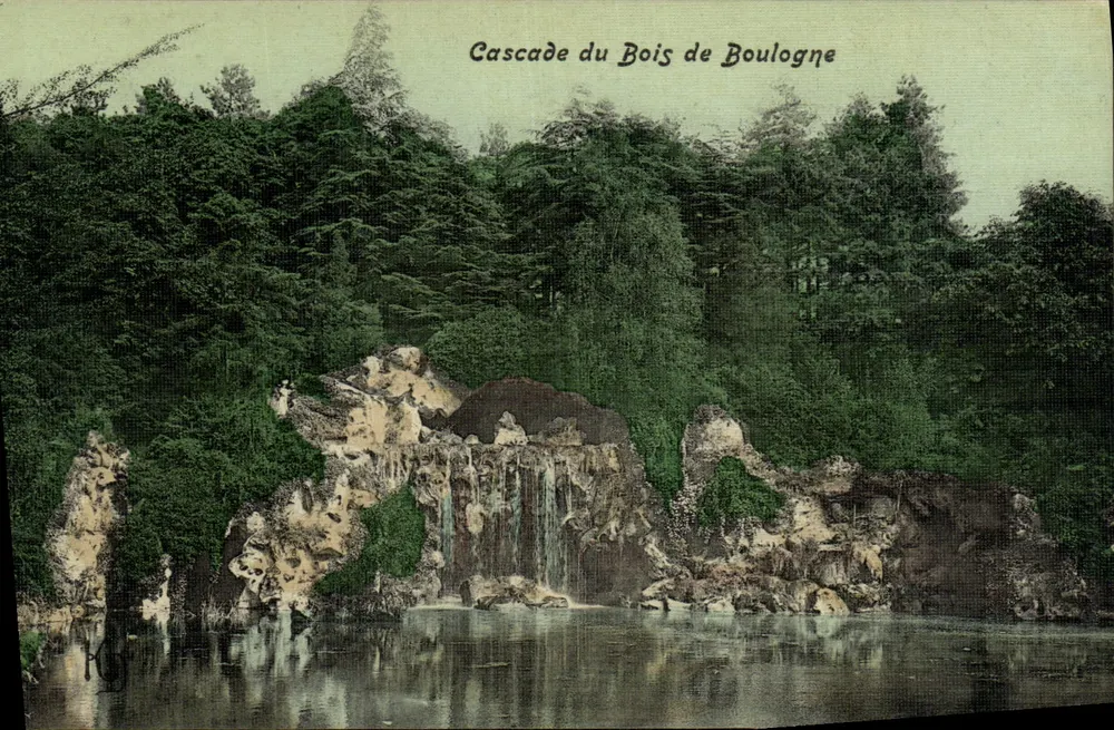 Cascades do Bois de Boulogne — Paris — editor não visível - Frente