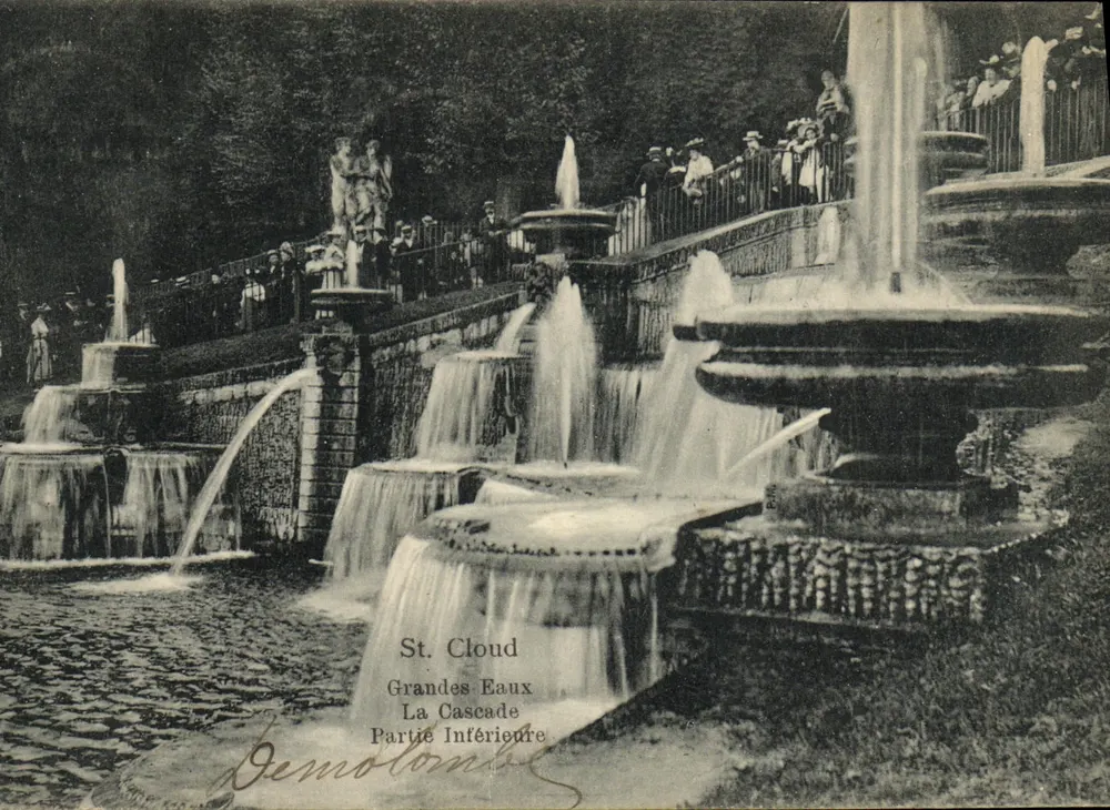 St. Cloud — Grandes Eaux, A Cascata, Parte Inferior — Demolombe - Frente