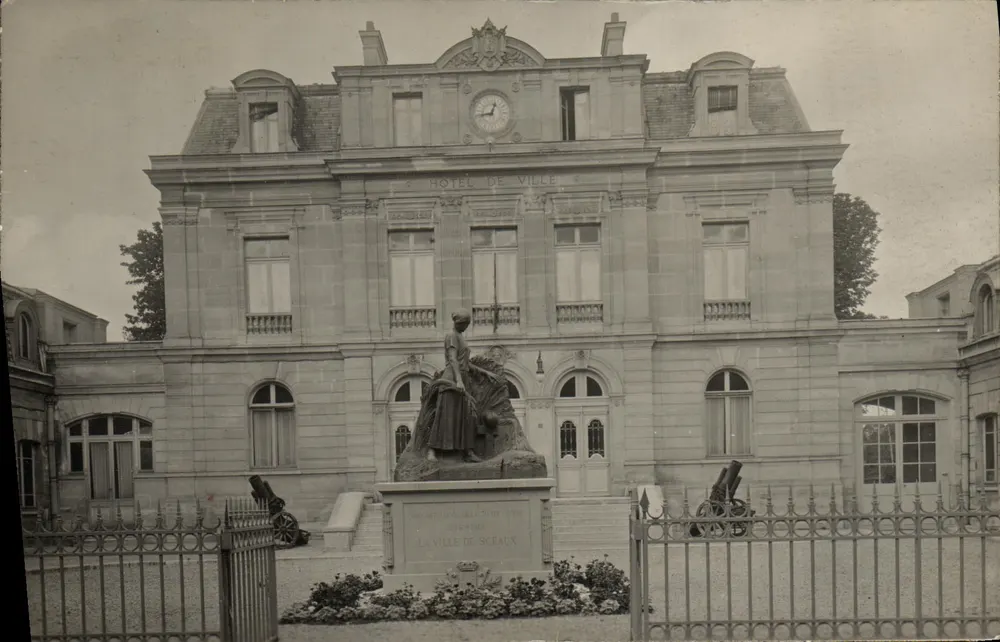 Hôtel de Ville de Sceaux — Gedenkmonument 1914-1918 — Verlag unbekannt - Vorderseite