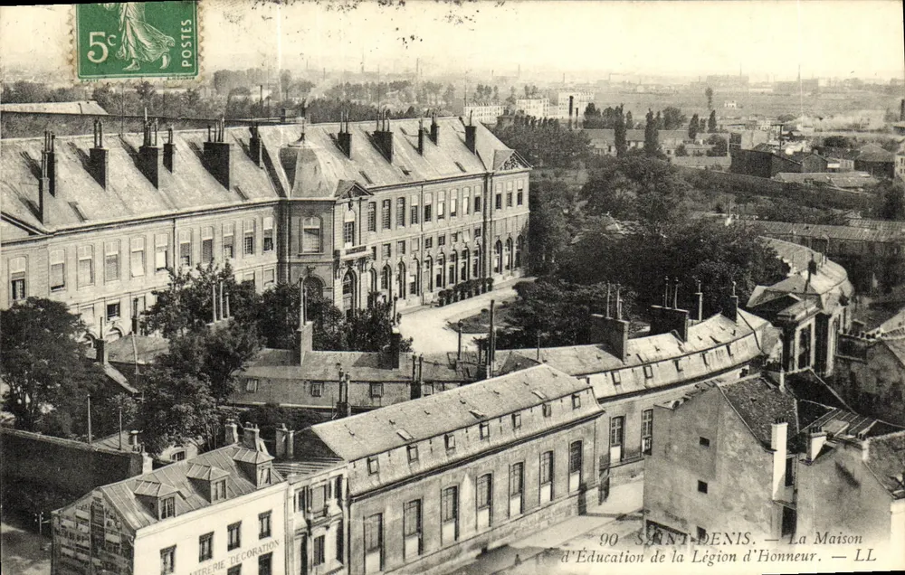 Saint-Denis — Das Bildungshaus der Ehrenlegion — LL - Vorderseite
